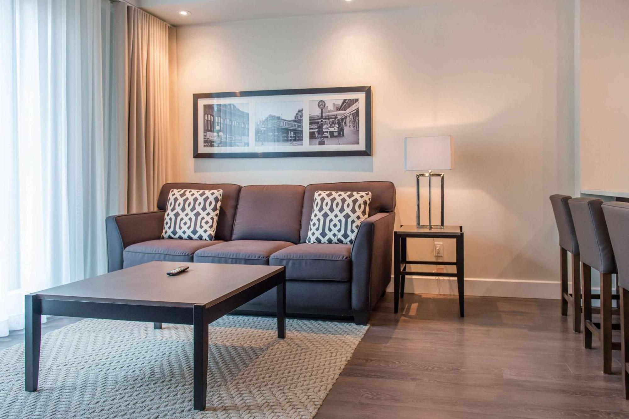 Les Suites Victoria, Ascend Hotel Collection Gatineau Dış mekan fotoğraf